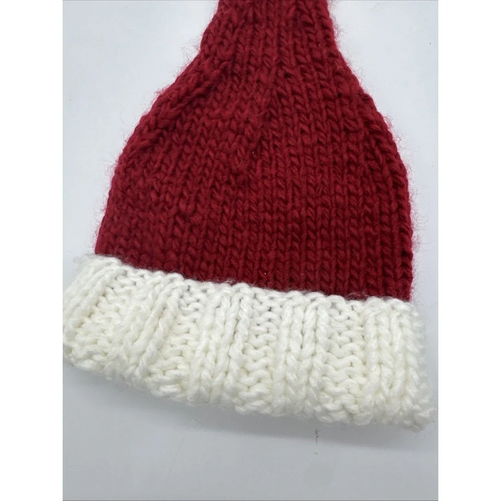 The Blueberry Hill Adorable Hat, Photoshoot Hat,‎ Santa Small 12-24 Mths New